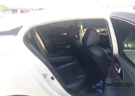 2018 Nissan Maxima 3.5 Platinum из США, поврежденный, VIN 1N4AA6AP8JC366343